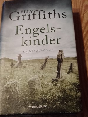 gebrauchtes Buch – Elly Griffiths – Engelskinder