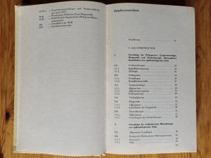 gebrauchtes Buch – Autorenkollektiv  – Seuchenschutz. Ein Taschenbuch über die Verhütung und Bekämpfung von übertragbaren Krankheiten