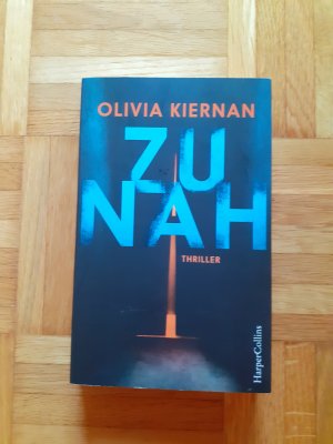 gebrauchtes Buch – Olivia Kiernan – Zu nah