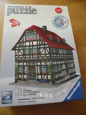 gebrauchtes Spiel – Ravensburger 3D Puzzle, Fachwerkhaus (216 Teile komplett)