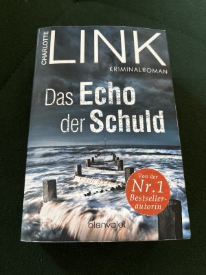 gebrauchtes Buch – Charlotte Link – Das Echo der Schuld