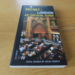 gebrauchtes Buch – Secret London An Unusual Guide