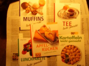 "Apfelkuchen verführerisch saftig" "Muffins leicht gemacht" "Tee leicht gemacht" "Lunchpakete leicht gemacht" "Kartoffeln leicht gemacht" 5 HEFTE