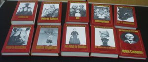 Werke in 10 Bänden, komplett: Kipling Companion (über Kipling) + Das Dschungelbuch+ Das zweite Dschungelbuch + Kim, Vielerlei Schliche + Stalky & Co + […]