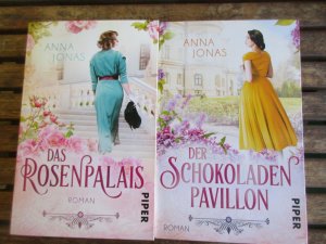 gebrauchtes Buch – Anna Jonas – Bücherset (Buchreihe: Das Rosenpalais - komplett in 2 Bänden) - Band 1: Das Rosenpalais / Band 2: Der Schokoladenpavillon