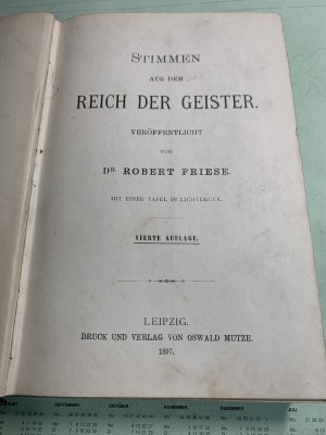 Stimmen aus dem Reich der Geister