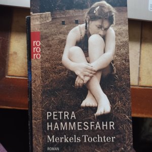 gebrauchtes Buch – Petra Hammesfahr – Merkels Tochter