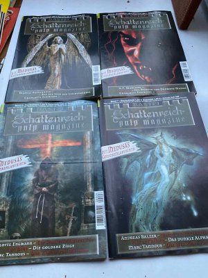 Buchpaket. Schattenreich Pulp Magazine Band 1-26 Komplett. + frei erste ausgabedüstere Kurzgeschichten von vielversprechenden Jung-Autoren