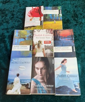 8 x Judith Lennox - Picknick im Schatten + Das Haus in den Wolken + Das Winterhaus + Der einzige Brief + Das Erbe des Vaters + Ein letzter Tanz + Tildas […]