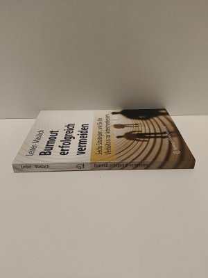 gebrauchtes Buch – Leiter, Michael P – Burnout erfolgreich vermeiden - Sechs Strategien, wie Sie Ihr Verhältnis zur Arbeit verbessern