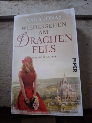 gebrauchtes Buch – Anna Jonas – Wiedersehen am Drachenfels