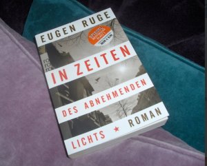 gebrauchtes Buch – Eugen Ruge – In Zeiten des abnehmenden Lichts NEU