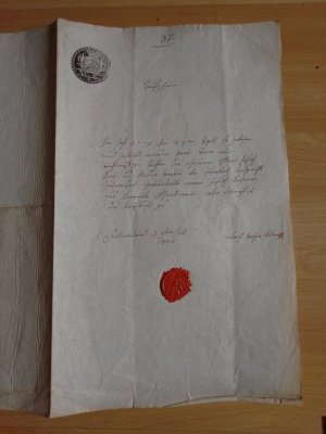 Handschriftliche Schreiben ( Urkunden ) teils mit Sigel