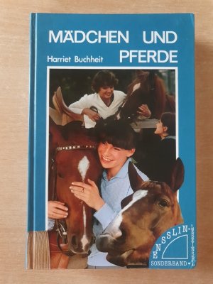 Mädchen und Pferde