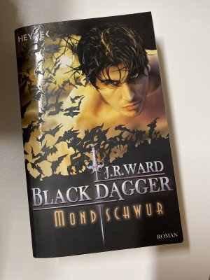 gebrauchtes Buch – Ward, J. R – Mondschwur - ein Black-Dagger-Roman