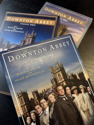 gebrauchter Film – Downton Abbey (Staffeln 1 bis 3 vollständig auf DVD)