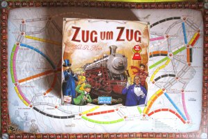 gebrauchtes Spiel – Moon, Alan R – Brettspiel: Zug um Zug – Die abenteuerliche Zugfahrt quer durchs Land - Days of Wonder 7231: Spiel des Jahres 2004