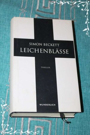 gebrauchtes Buch – Simon Beckett – Leichenblässe