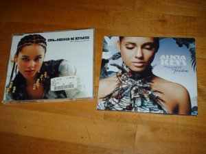 Alicia Keys - Fallin` und the Element of freedom