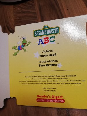 gebrauchtes Buch – Susan Hood – Sesamstrasse puzzle Buch A