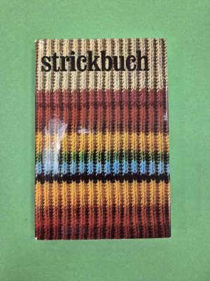 gebrauchtes Buch – Strickbuch