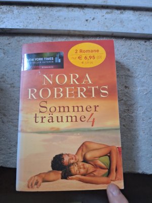 gebrauchtes Buch – Nora Roberts – Sommerträume