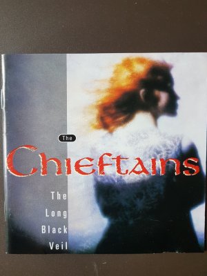 gebrauchter Tonträger – Chieftains  – The long black Veil