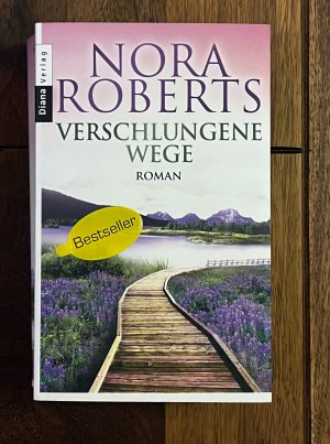 gebrauchtes Buch – Nora Roberts – Verschlungene Wege