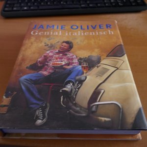 gebrauchtes Buch – Jamie Oliver – Genial italienisch