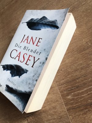 gebrauchtes Buch – Jane Casey – Die Blender