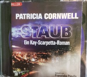 gebrauchtes Hörbuch – Patricia Cornwell – Staub