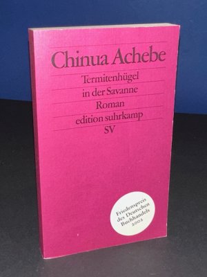 gebrauchtes Buch – Chinua Achebe – Termitenhügel in der Savanne