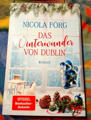 gebrauchtes Buch – Nicola Förg – Das Winterwunder von Dublin