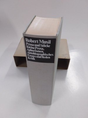 gebrauchtes Buch – Robert Musil – Gesammelte Werke - Prosa und Stücke, Kleine Prosa, Aphorismen, Autobiographisches, Essay und Reden, Kritik