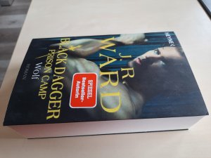 gebrauchtes Buch – Ward, J. R – Wolf - Roman, Black Dagger - Prison Camp