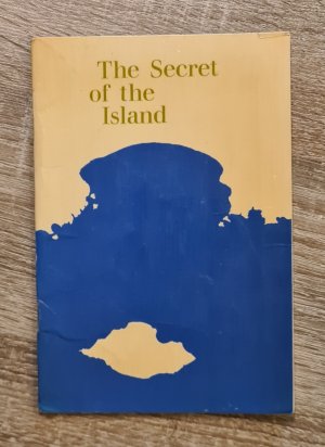 gebrauchtes Buch – Kenneth L. Warner – The secret of the Island