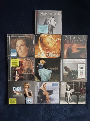 gebrauchter Tonträger – Diana Krall – Diana Krall - 10 CDs - From This Moment On, Live In Paris, Only Trust Your Heart, The Girl In The Other Room, All For You, Quiet Nights, The Look Of Love, Christmas Songs, Wenn I Look In Your Eyes, Love Scenes