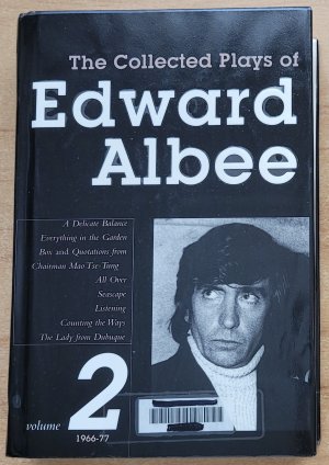 The Collected Plays of Edward Albee - volume 2 - 1966-77