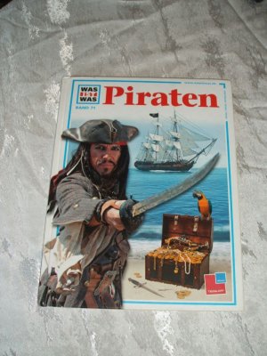 Piraten -   Was ist Was Band  71 mit Illustrationen