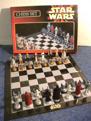 gebrauchtes Spiel – Starwars Schach