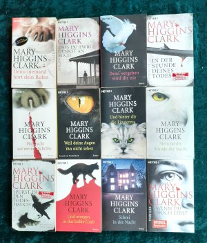 12 X Mary Higgins Clark - Denn niemand hört dein Rufen + Daß du ewig denkst an mich + Denn vergeben wird dir nie + In der Stunde deines Todes + Hab acht […]