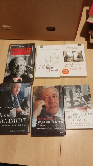 Helmut Schmidt, Menschen und Mächte, Außer Dienst, Der Kurs heißt Frieden etc., Konvolut von 17 Büchern