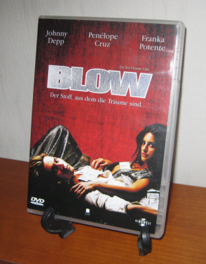 Blow. US-amerikanischer Spilefilm (2001) von Ted Demme mit u.a. Johnny Depp und Penelope Cruz