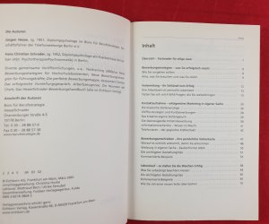 gebrauchtes Buch – Jürgen Hesse, und Hans Ch, Schrader – Die überzeugende schriftliche Bewerbung Bewerbungsanschreiben und Lebens