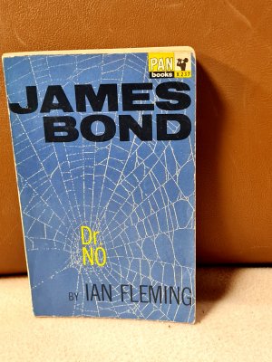 Dr. No ( James Bond ) Unabridged. 16th printing