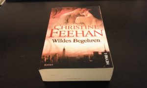 gebrauchtes Buch – Christine Feehan – Wildes Begehren / Die Leopardenmenschen-Saga Band 3