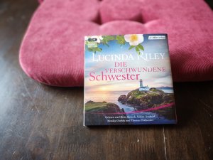 gebrauchtes Hörbuch – Lucinda Riley – Lucinda Riley - Die Sieben Schwestern-Saga Sammlung (1-7)