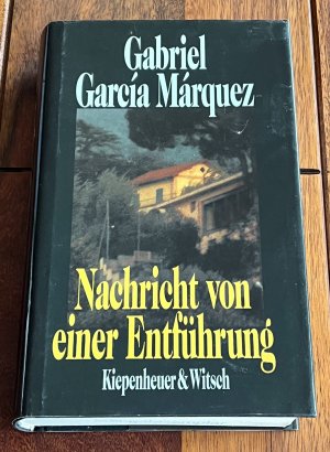 gebrauchtes Buch – García Marquéz, Gabriel – Nachricht von einer Entführung