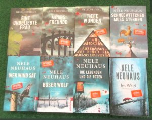 8 X Nele Neuhaus - Schneewittchen muss sterben + Eine unbeliebte Frau + Mordsfreunde + Tiefe Wunden + Wer Wind sät + Böser Wolf + Die Lebenden und die […]