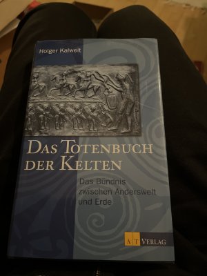 gebrauchtes Buch – Holger Kalweit – Das Totenbuch der Kelten